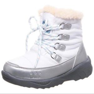 Bearpaw Tundra Youth Winter Snow Boot White Gray Sherpa Lined Warm Comfy 13 New